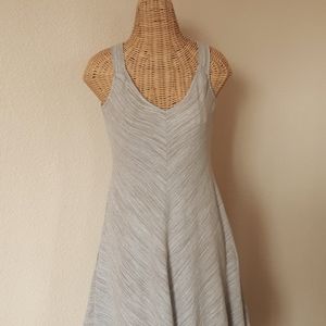 FEVER Vee Neck Linen/Rayon Hi-lo Dress